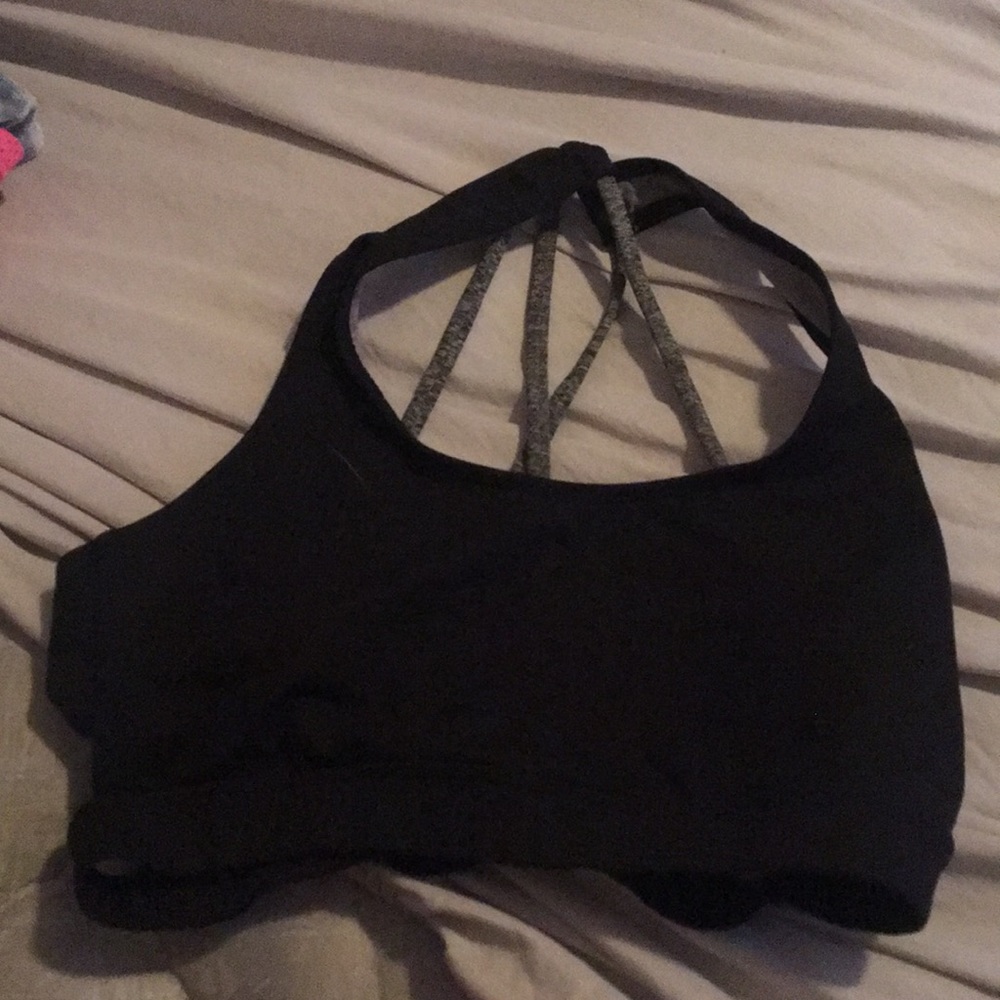 Sports bra